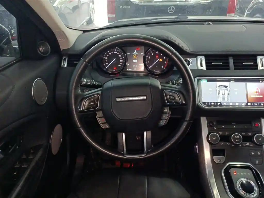 Land Rover Range Rover Evoque 2018 240PS SE Smart Edition фото 5
