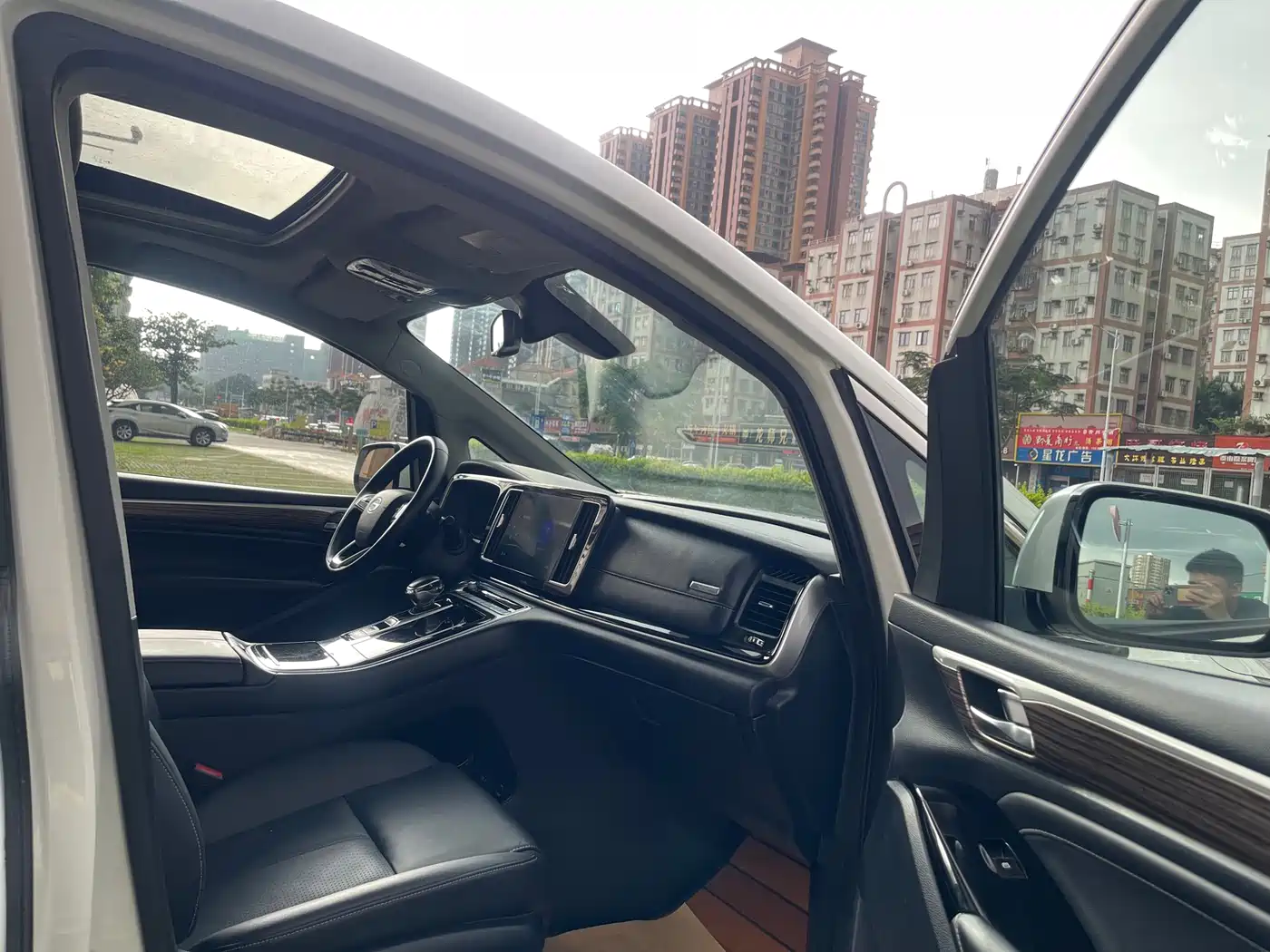 GAC Trumpchi Trumpchi M8 2021 Leading Show Series 390T Prestige Edition фото 11