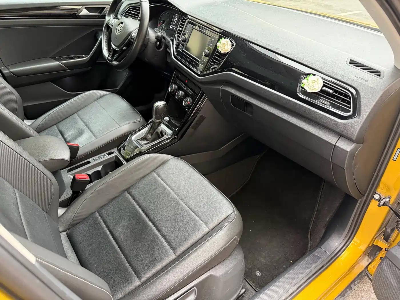 Volkswagen T-ROC 2018 280TSI DSG 2WD Comfort (China V) фото 9