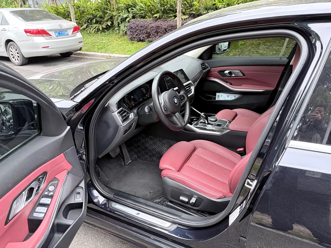 BMW 3-SERIES