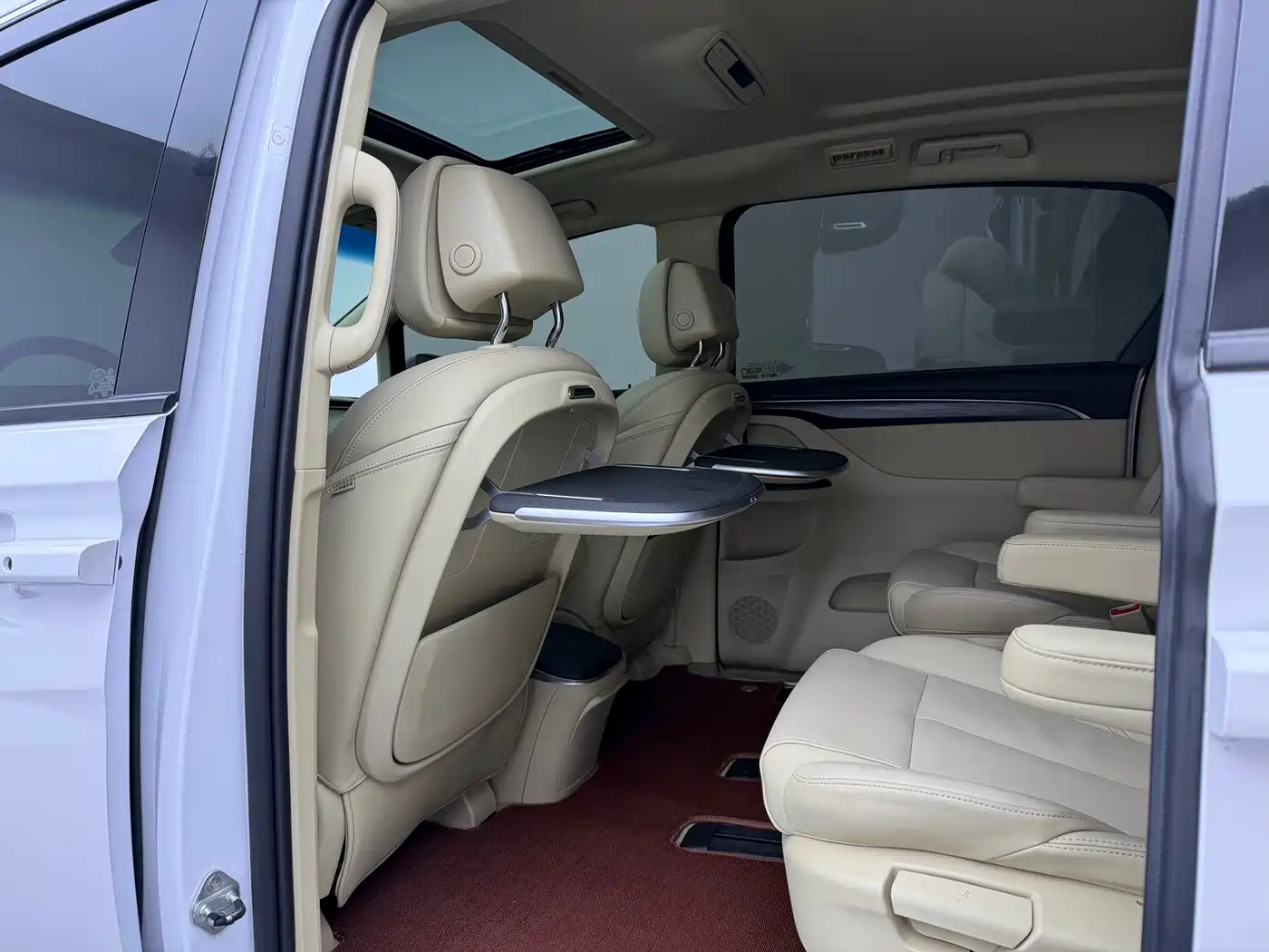 Buick GL8 2023 ES Landmaster Exclusive фото 6