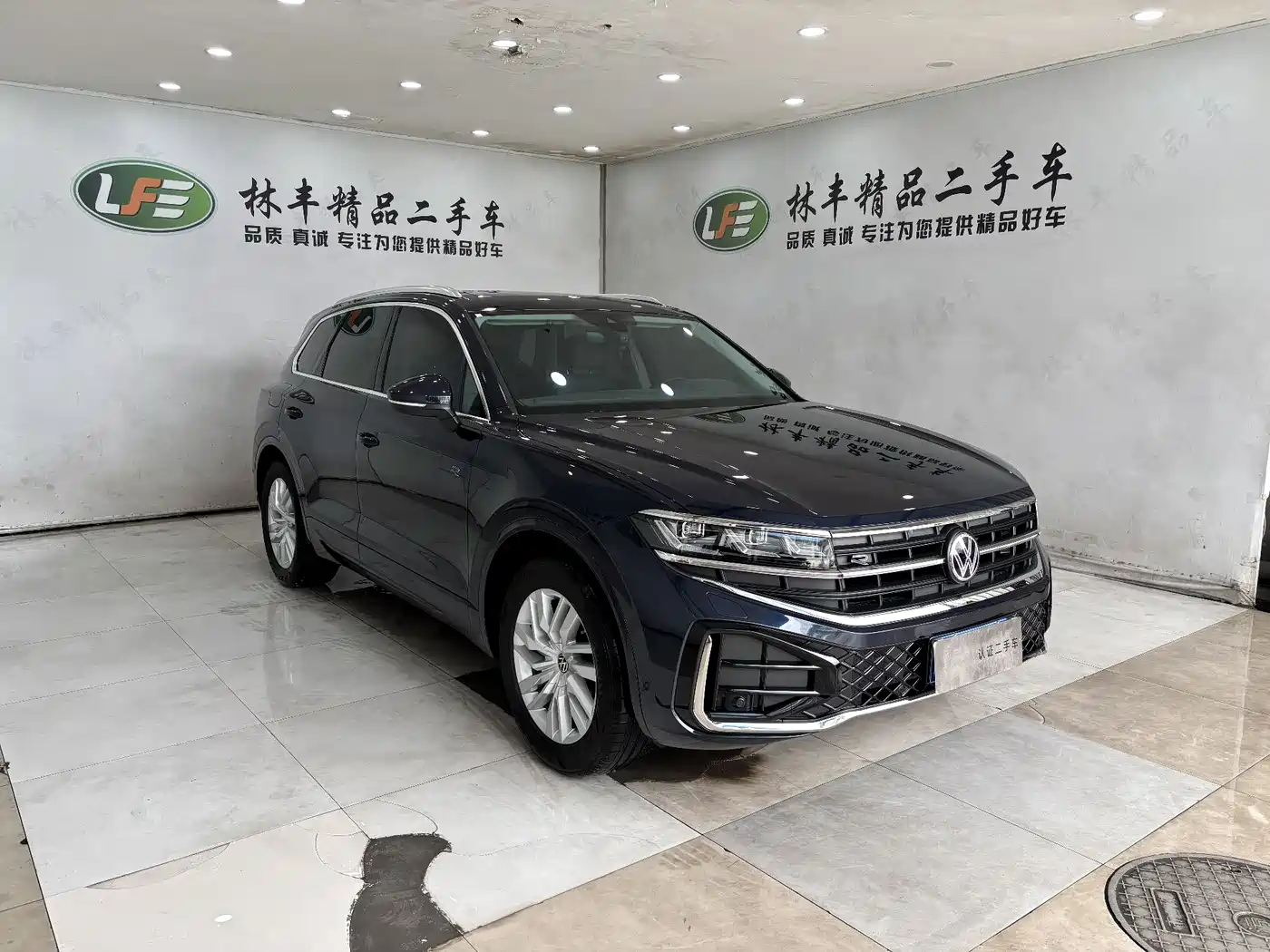 Volkswagen Touareg 2025 Facelift 2.0TSI RY Edition фото 4