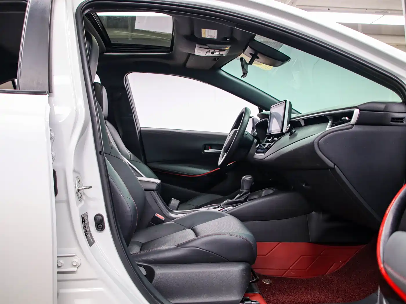 Toyota Levin 2022 185T CVT Sport Edition фото 13