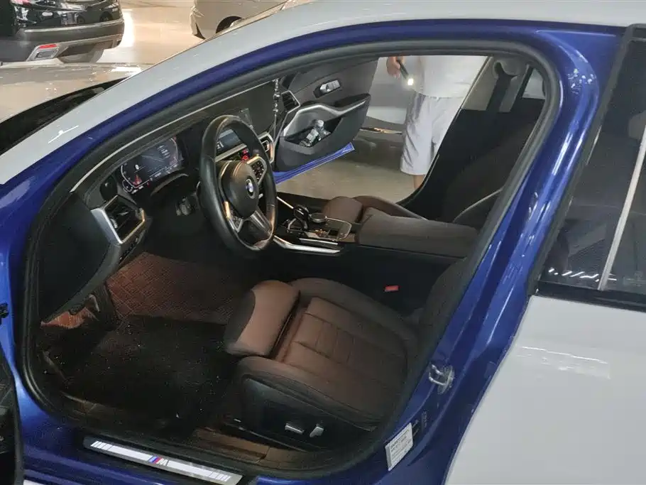 BMW 3 Series 2021 Second Facelift 320Li M Sport Package фото 9