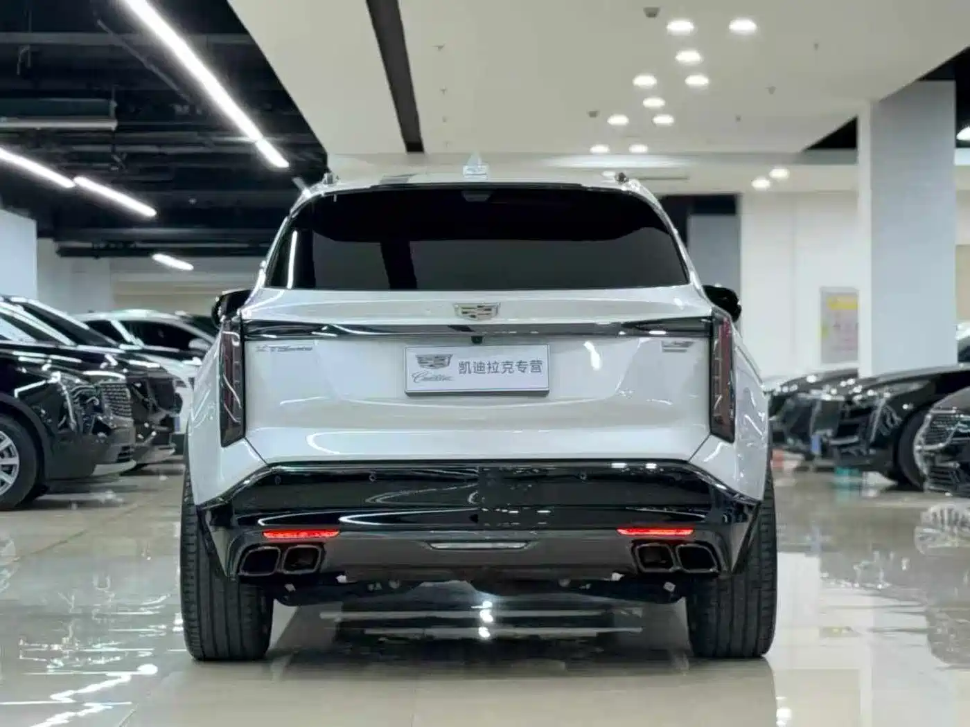 Cadillac XT5 2024 2025 Model 2.0T Platinum