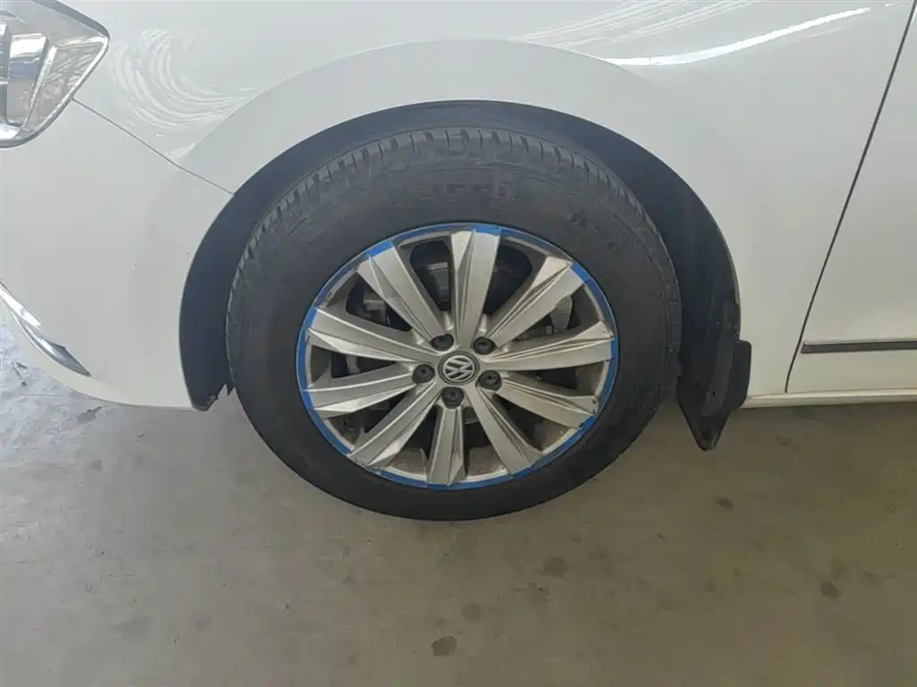 Volkswagen Bora 2016 230TSI DSG Comfort фото 23