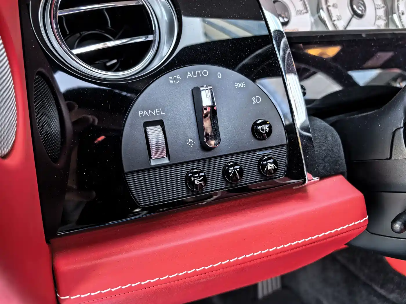 Rolls-Royce Dawn 2021 2018 6.6T Standard