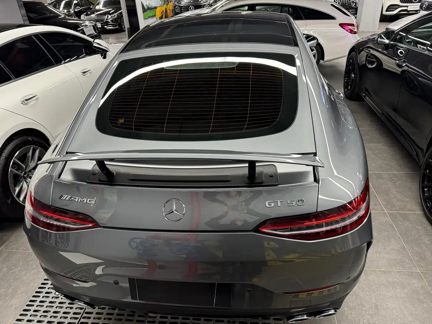 MERCEDES-BENZ AMG GT