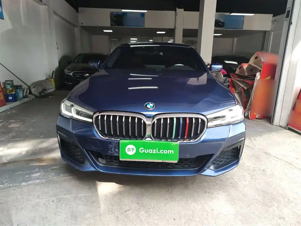 BMW 5 Series 2022 Facelift 530Li Leading M Sport Package фото 19