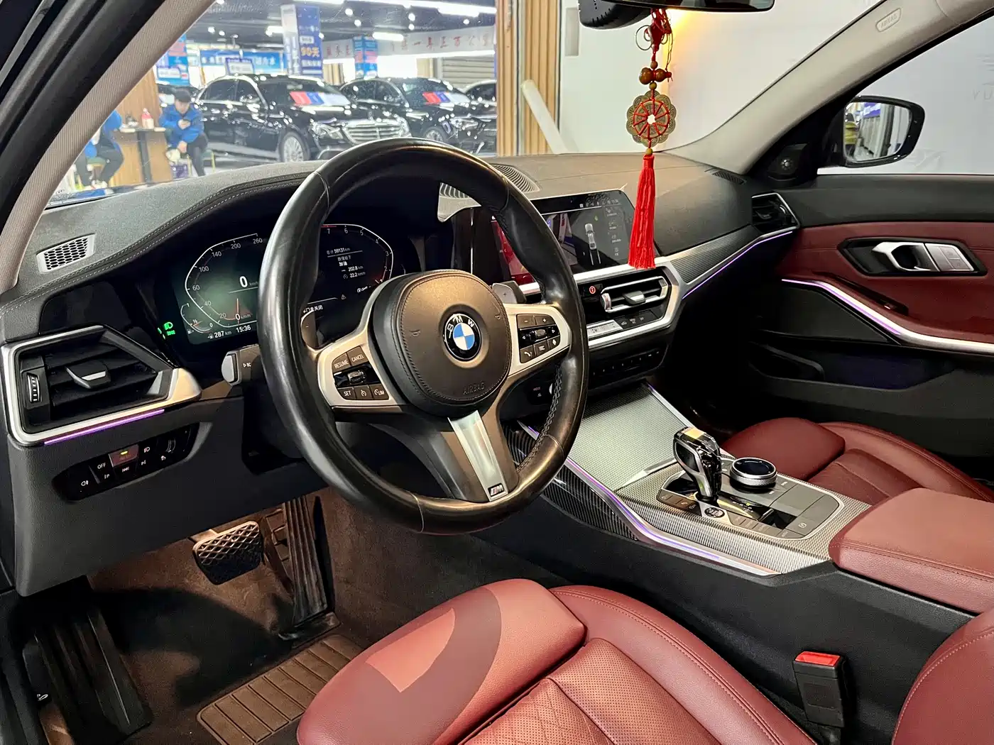 BMW 3 Series 2022 Facelift 325Li M Sport Shadow Edition фото 9