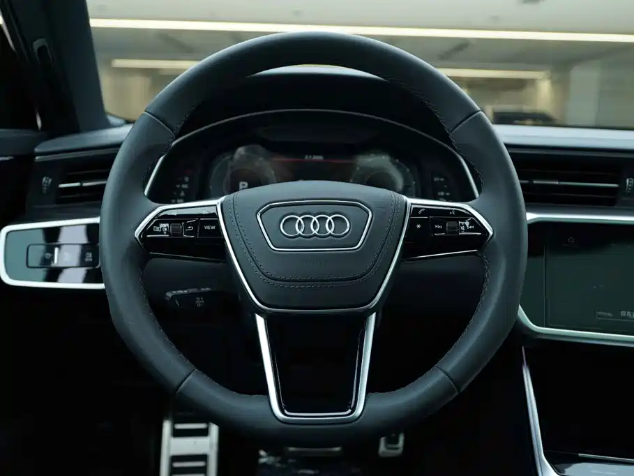 Audi A6L 2026 2026 Model Year 45 TFSI quattro Premium Dynamic