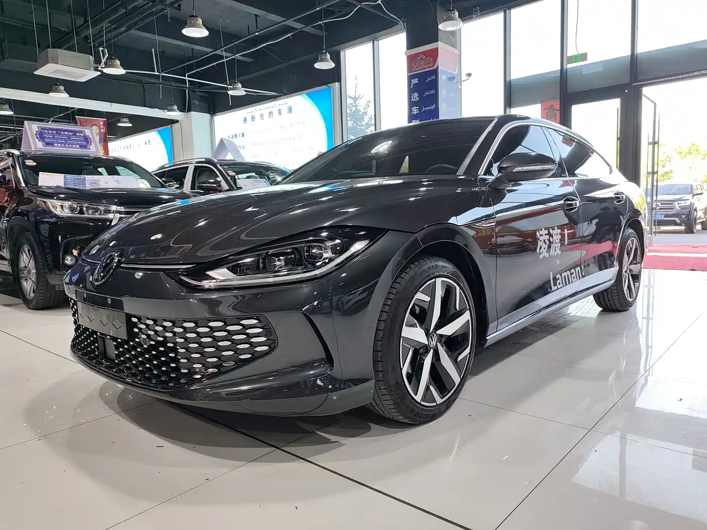 VOLKSWAGEN LINGDU 2024