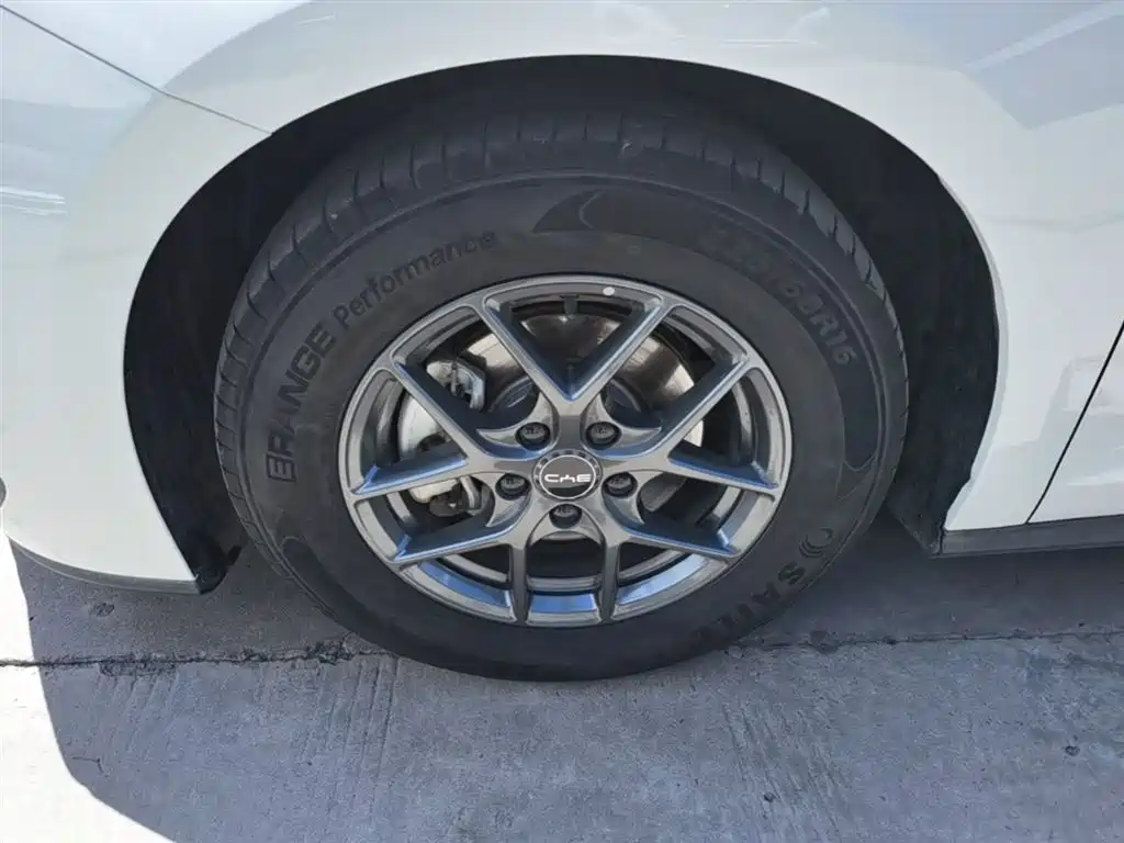 BYD Seal 06 New Energy 2024 DM-i 80KM Luxury фото 23