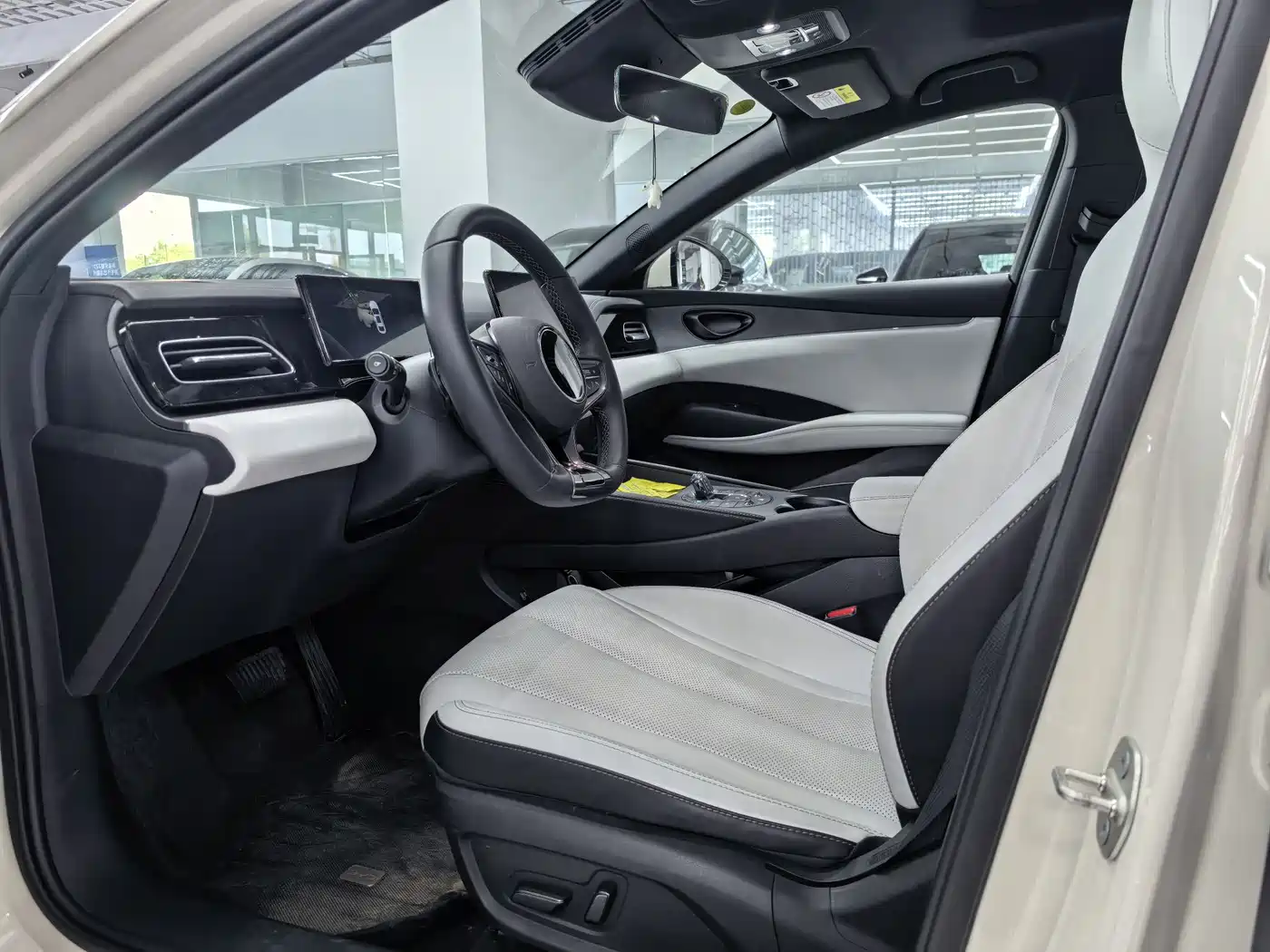 BYD Seal 06 New Energy 2025 DM-i Smart Drive Edition 120KM Prestige фото 8
