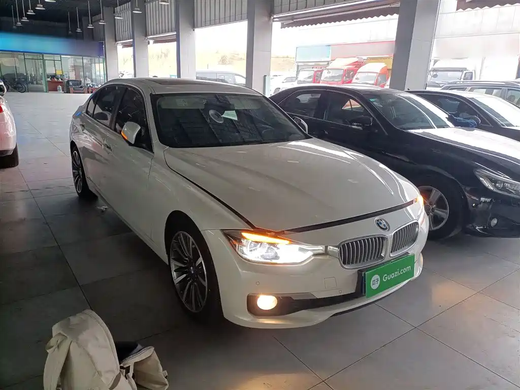 BMW 3 Series 2019 320Li Fashion Type фото 4