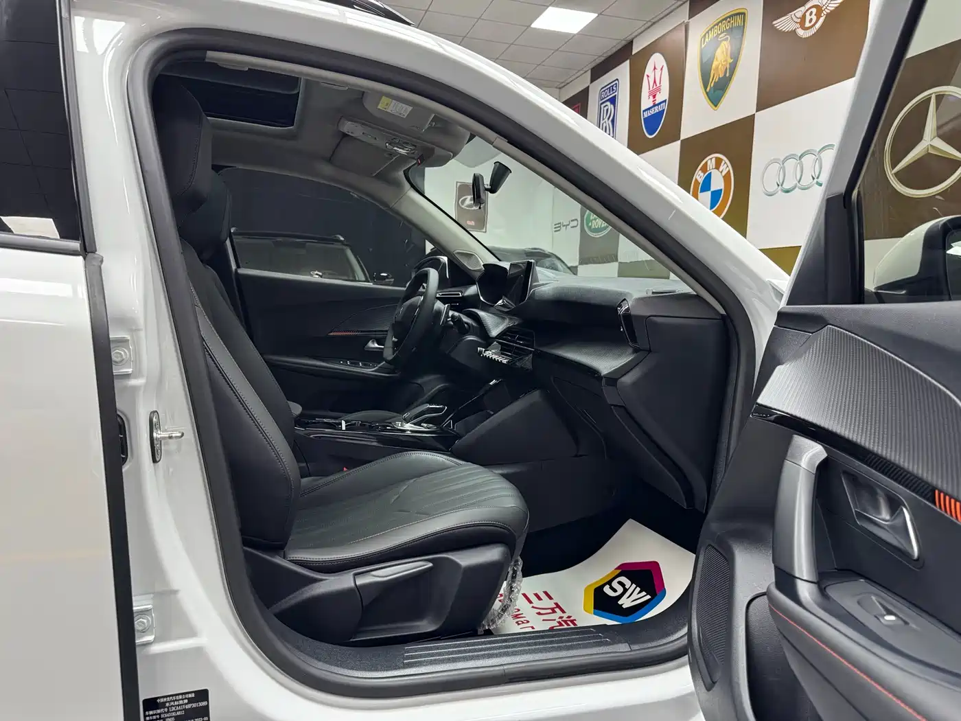 Peugeot 2008 2022 230THP THE ONE фото 10
