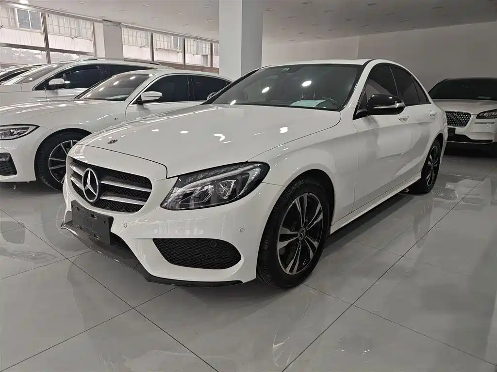 Mercedes-Benz C-Class 2017 C 200 Sport фото 2