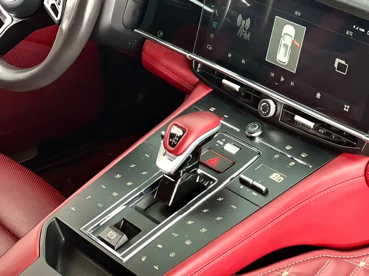 Porsche Panamera 2010 Panamera 4 3.6L фото 9