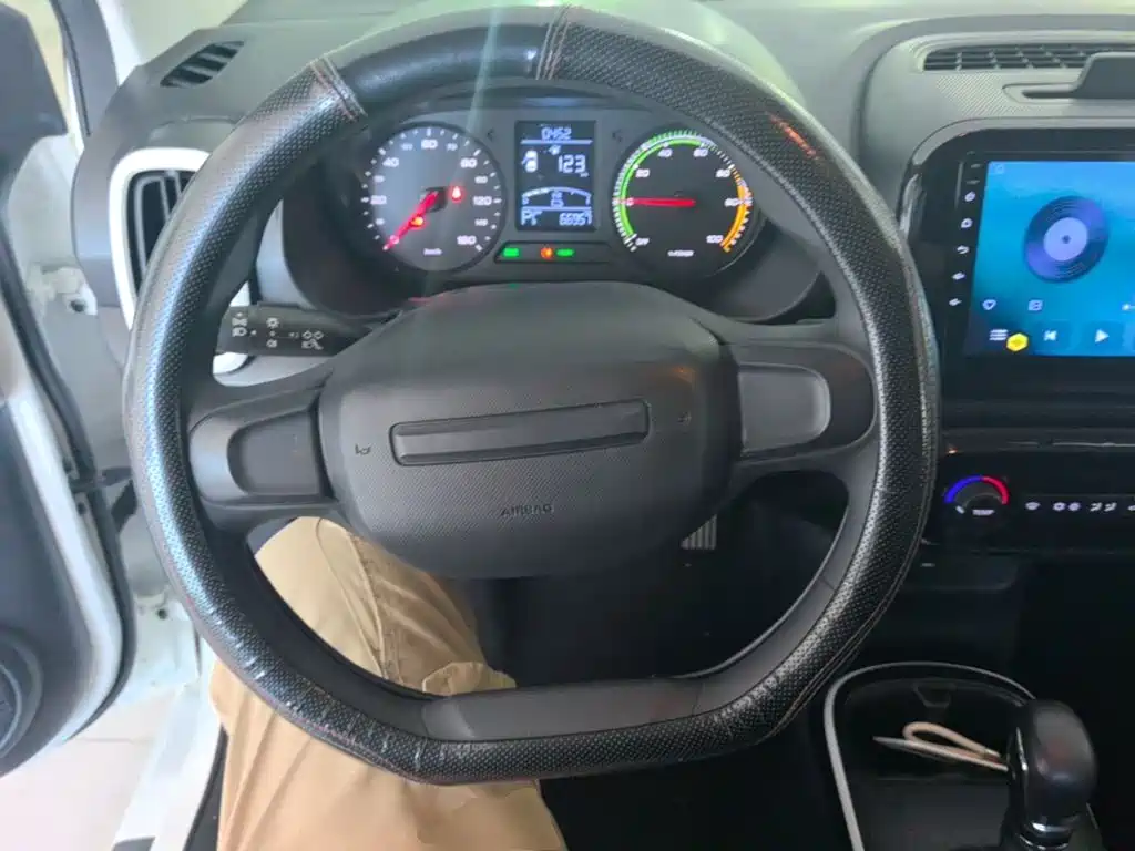 Roewe Kaiwei CLEVER 2023 2022 311km Vitality Bobo Edition