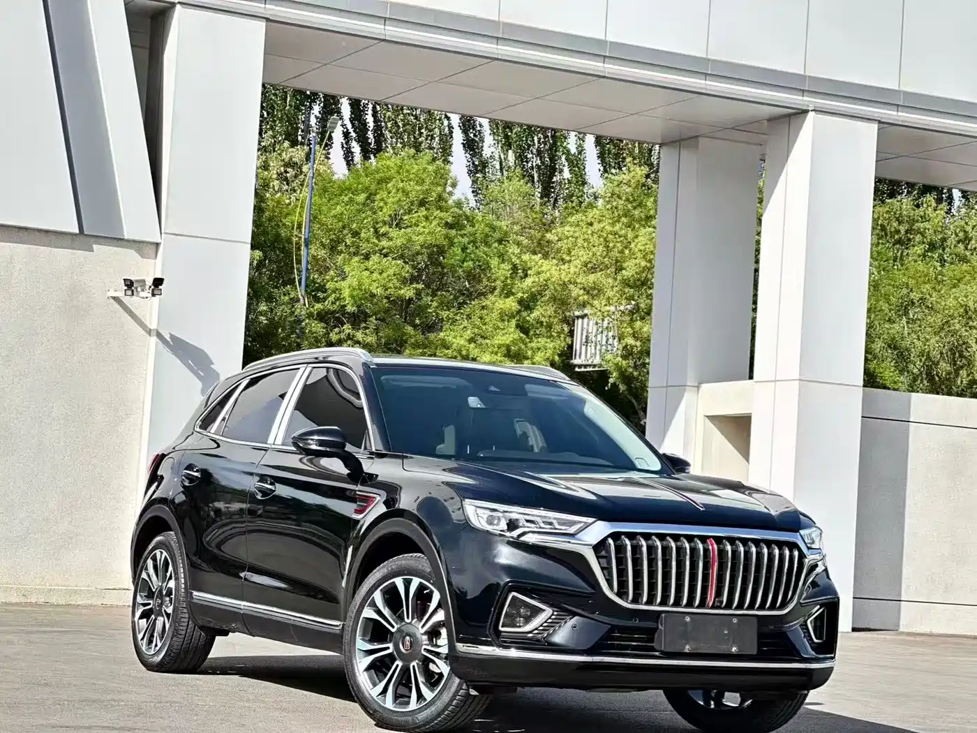 Hongqi HS5 2019 2.0T Smart Connect Enjoy 4WD Edition фото 3