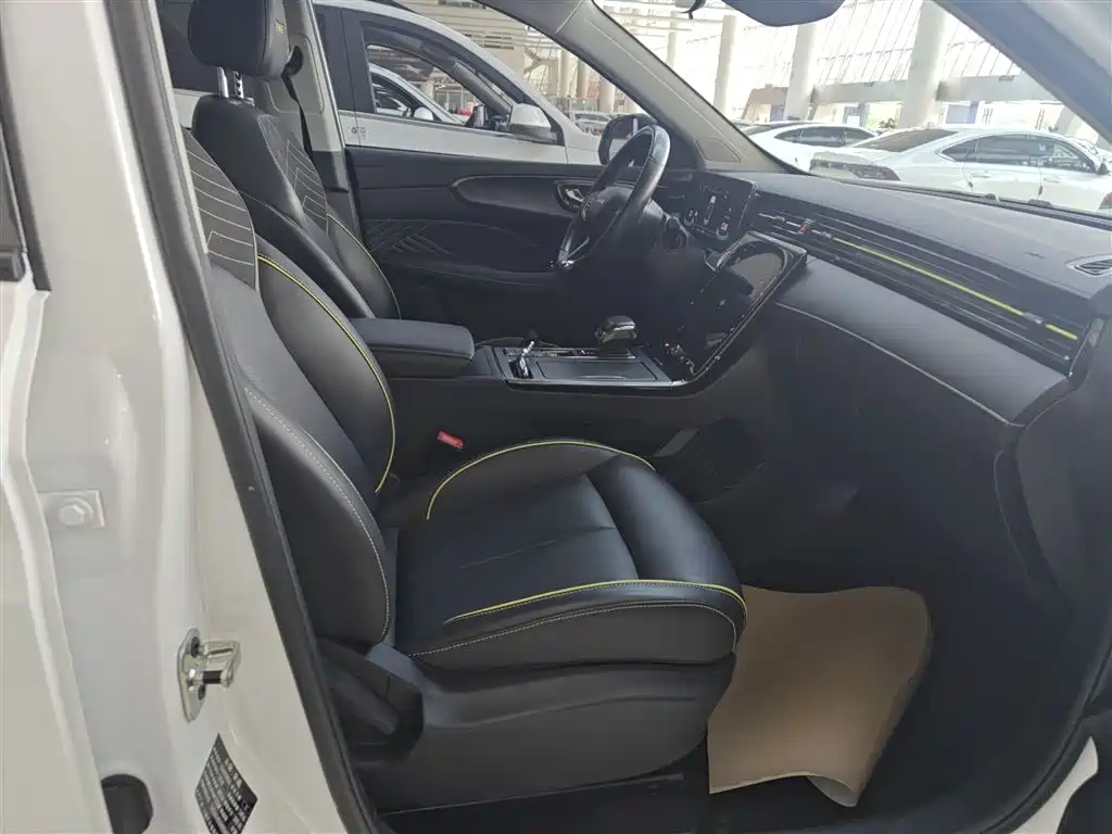 Roewe RX5 2022 2021 PLUS 330TGI Automatic National Trend Premium Edition