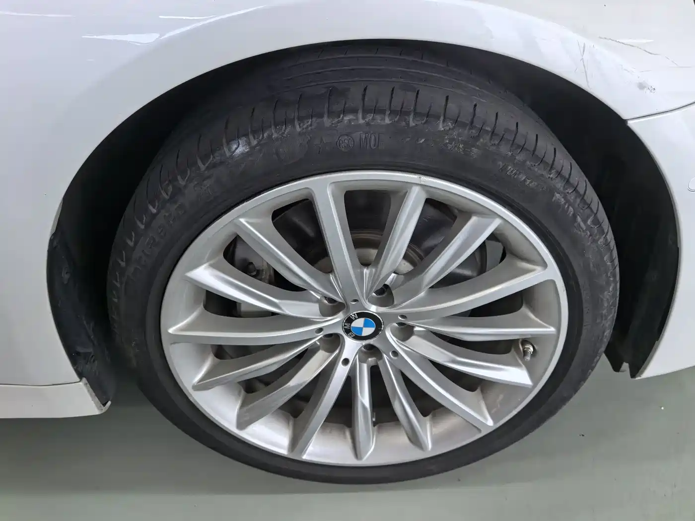 Фото 24 - BMW 5 Series
