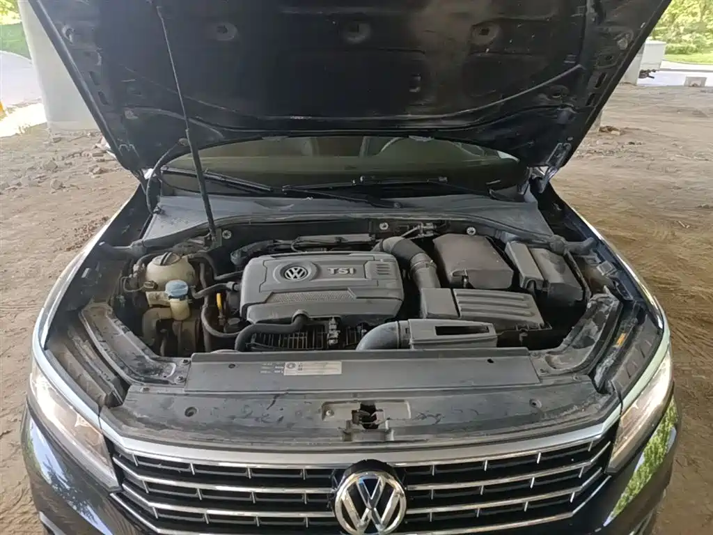 Volkswagen Passat 2017 330TSI DSG Prestige фото 20
