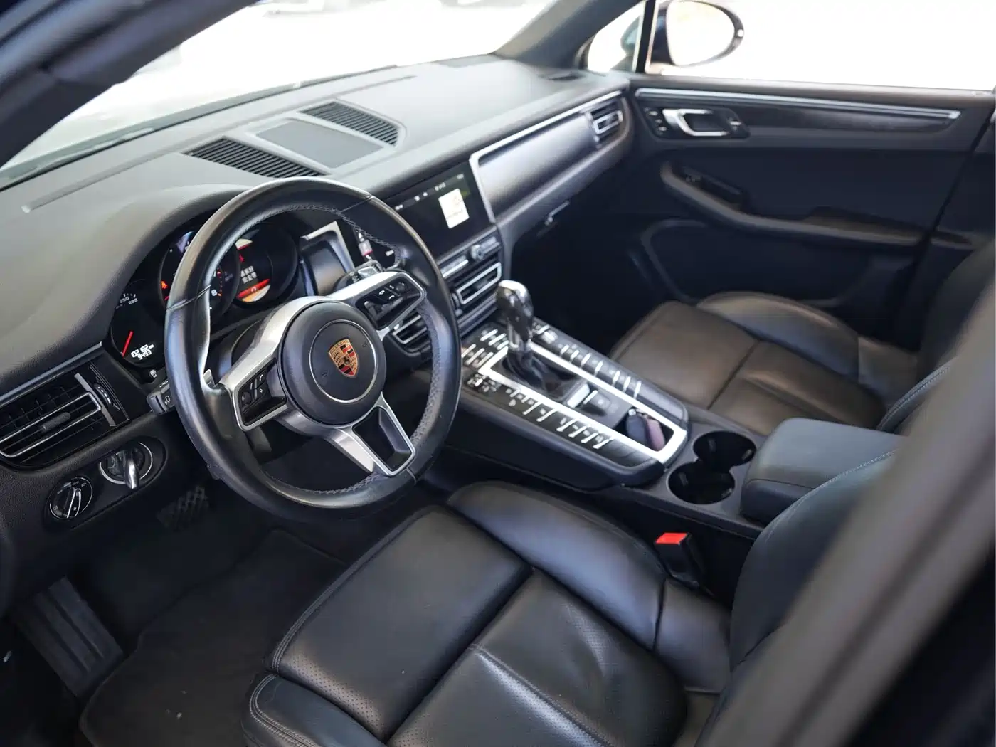 Porsche Macan 2020 Macan 2.0T фото 6