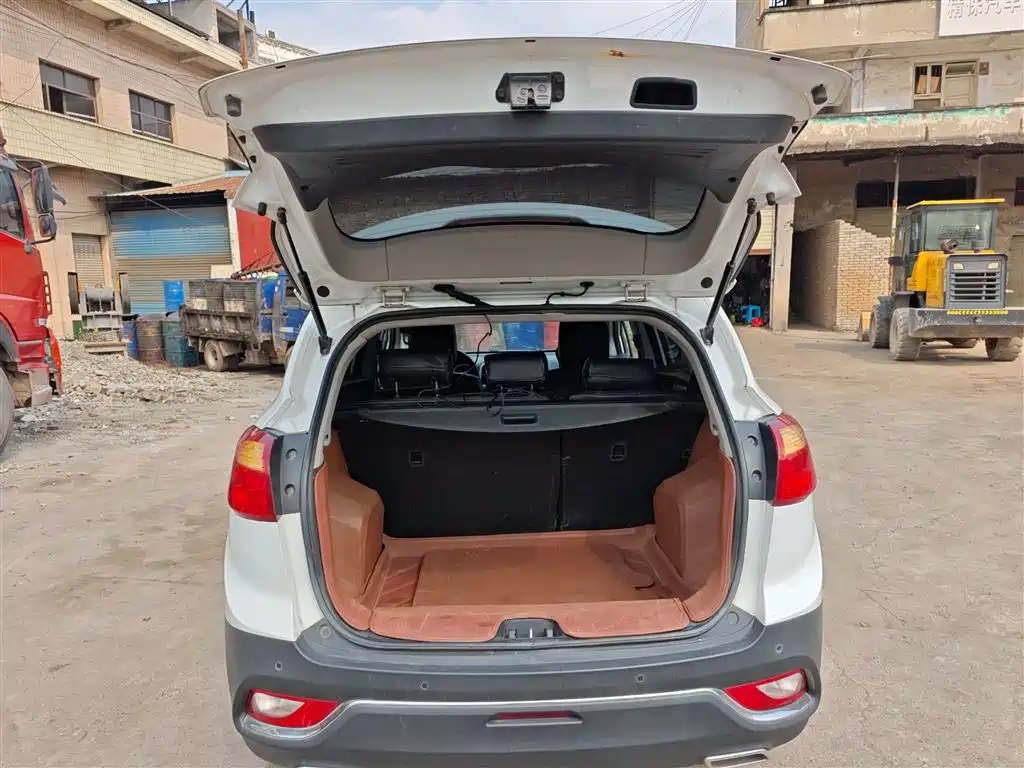 JAC Refine S3 2015 2014 1.5L CVT Luxury Smart
