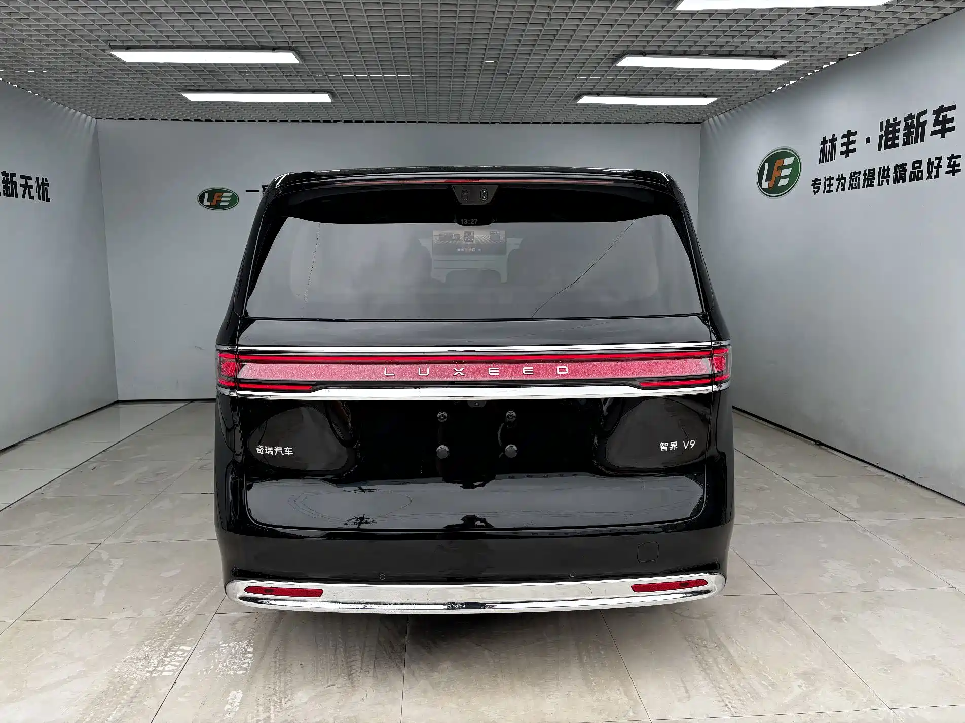 Фото 6 - Zhijie Zunjie MPV