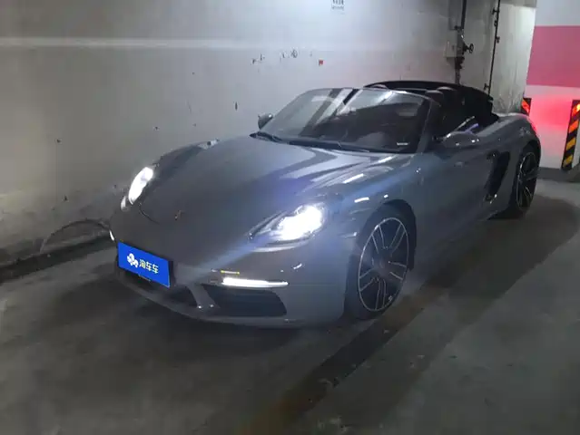 Porsche 718 Boxster 2.0T
