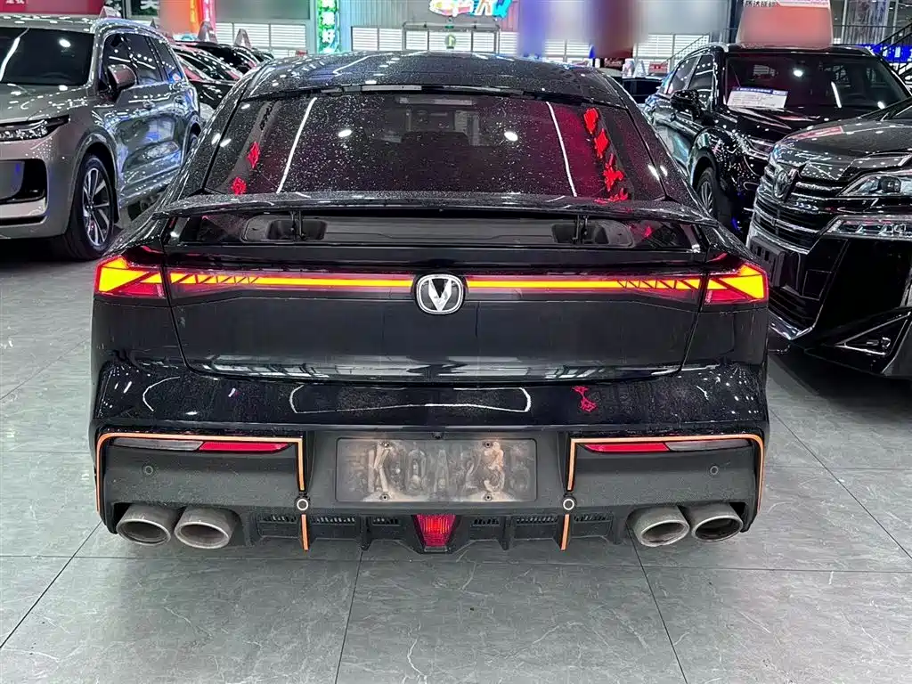 CHANGAN UNI-V