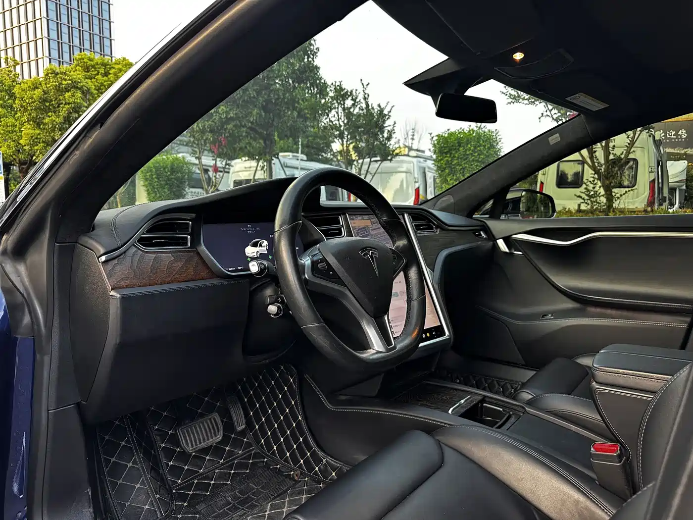 Tesla Model S 2018 2017 Model S 75D Standard Range