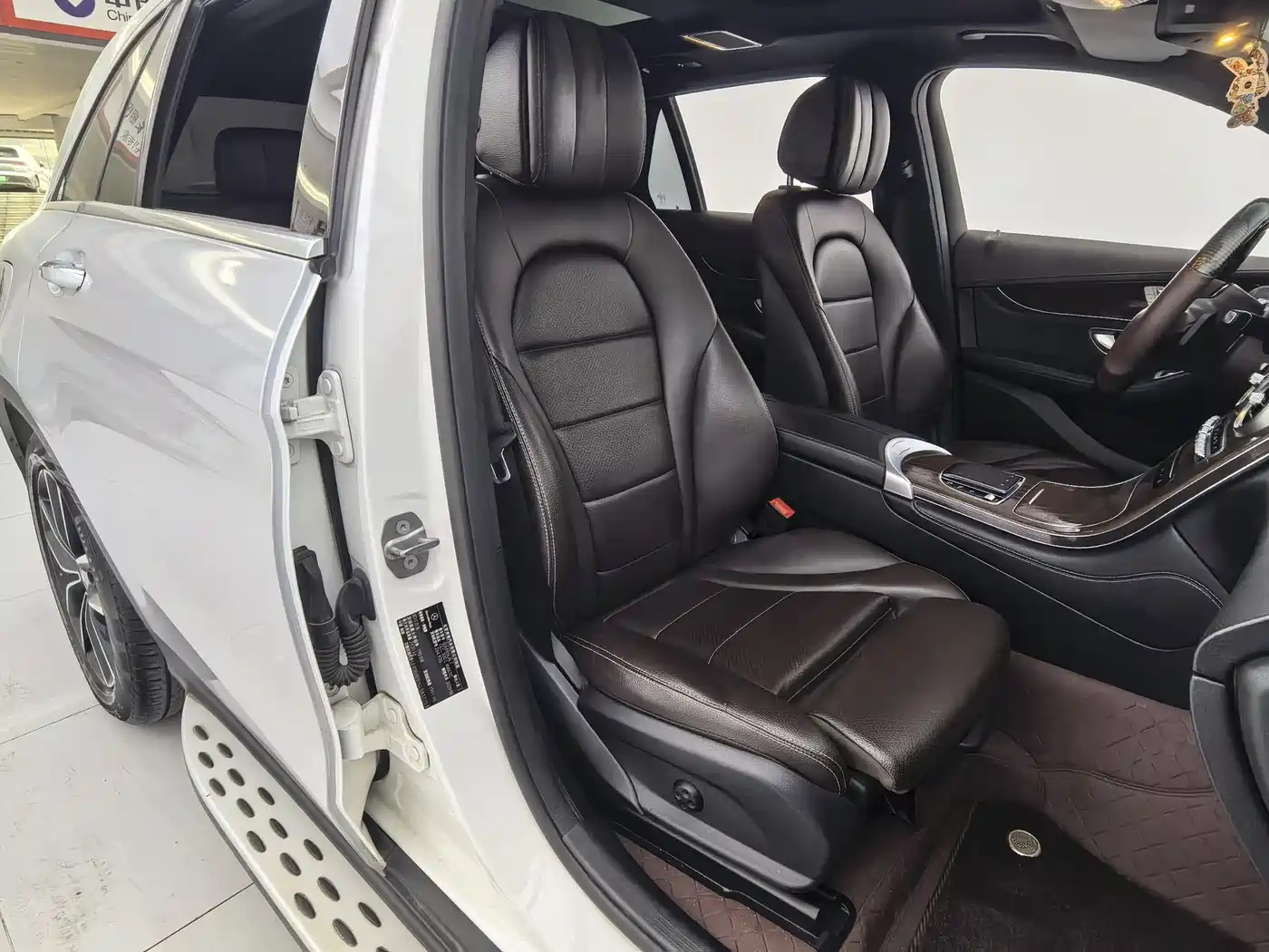 Mercedes-Benz GLC 2020 GLC 300 L 4MATIC Dynamic фото 8