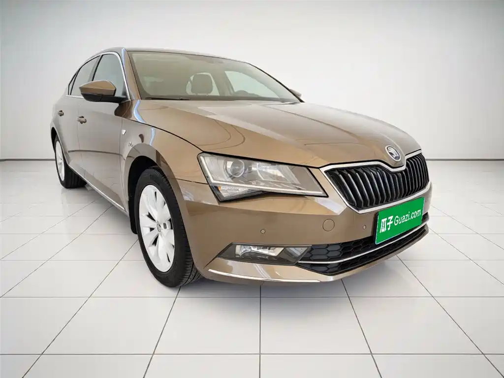 Škoda Superb 2018 TSI330 DSG Comfort Version China VI фото 4