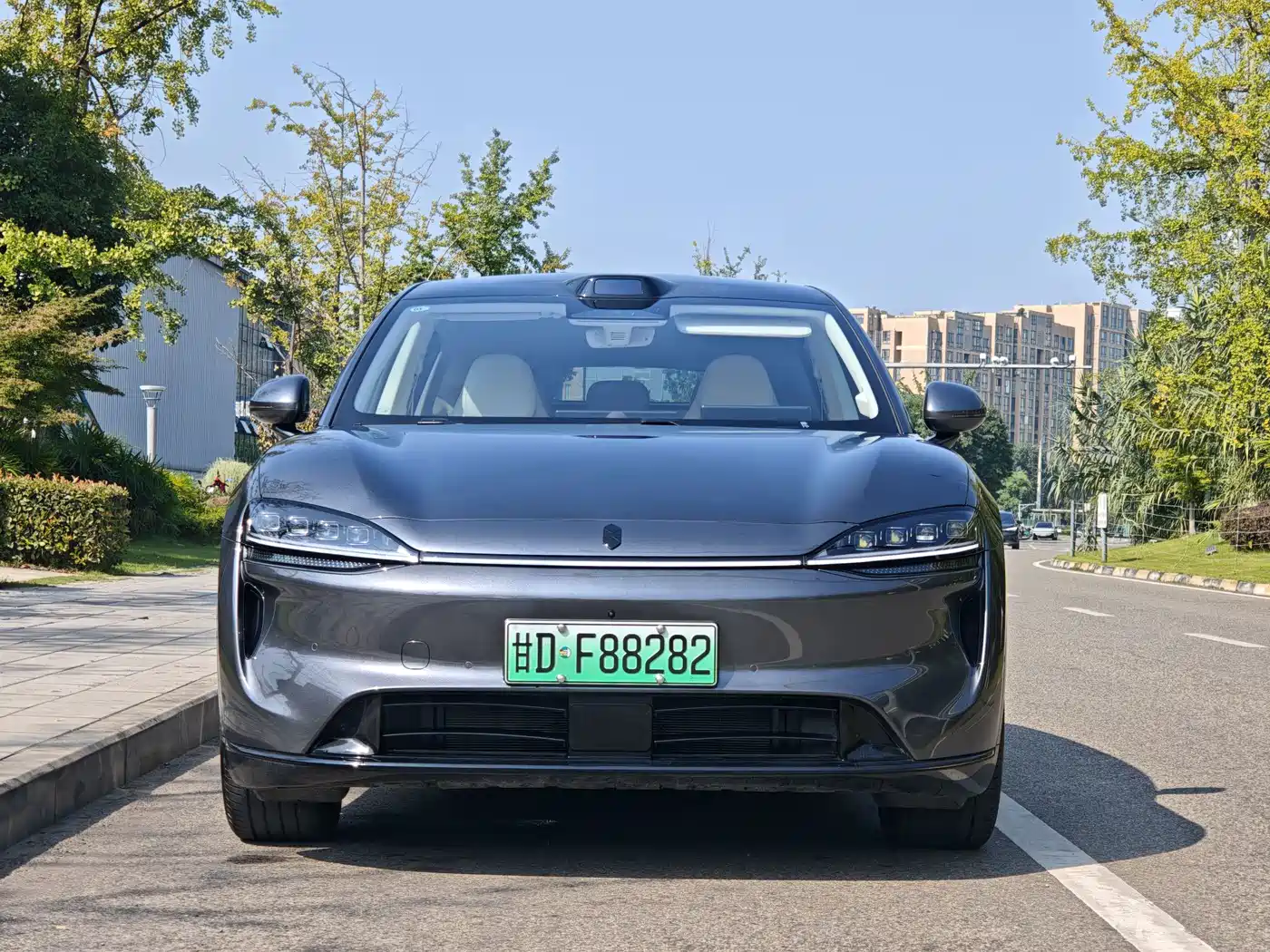 2026 Zhijie Luxeed R7