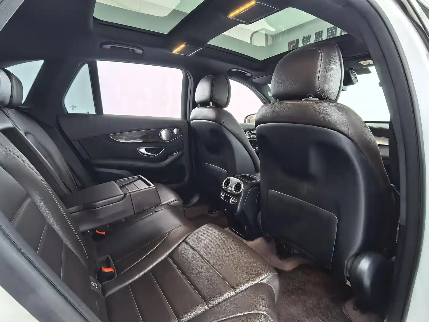 Mercedes-Benz GLC 2020 GLC 300 L 4MATIC Dynamic фото 11