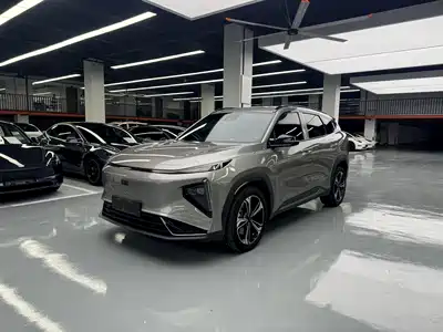 Geely Galaxy L7