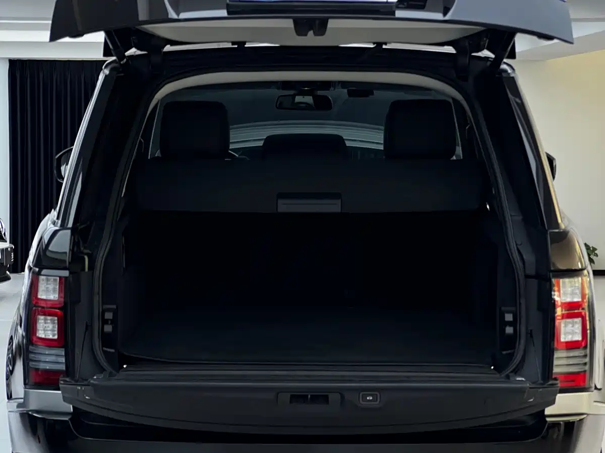 Land Rover Range Rover 2014 3.0 SC V6 Vogue фото 33