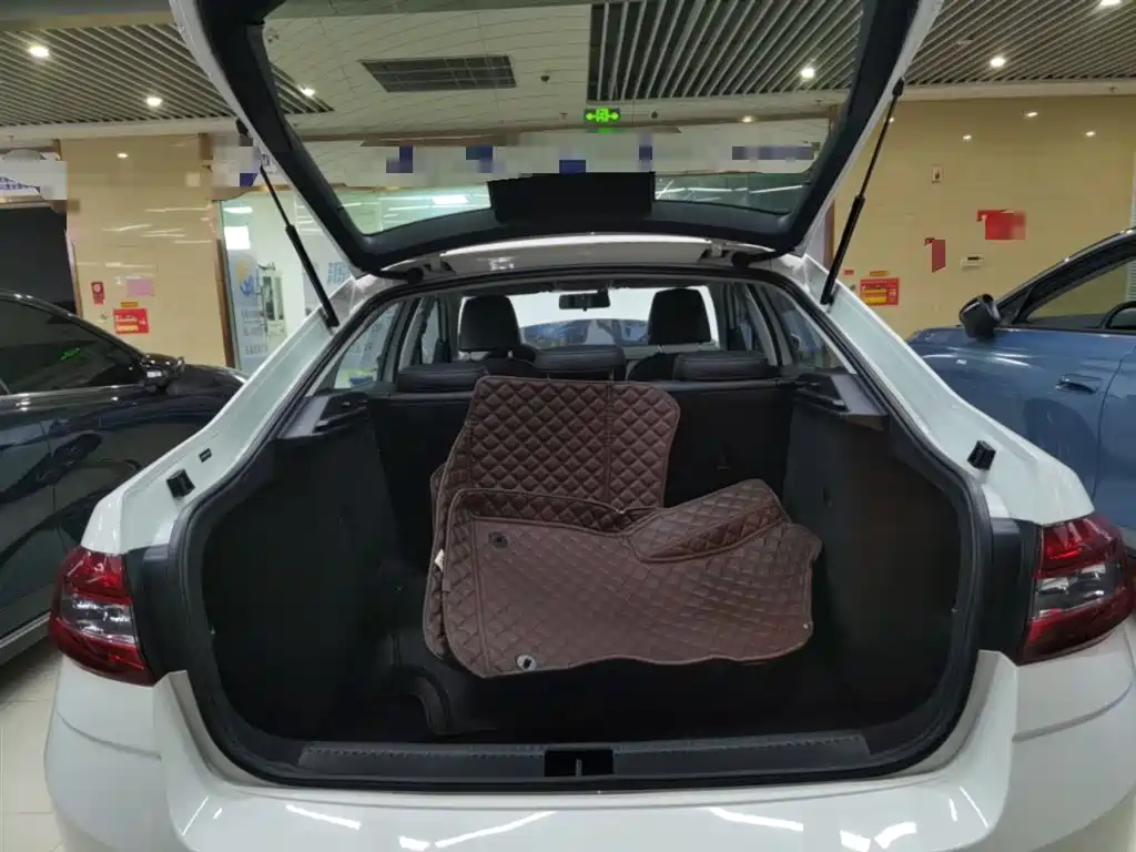 Škoda Octavia 2022 1.5L Automatic Comfort Edition фото 15