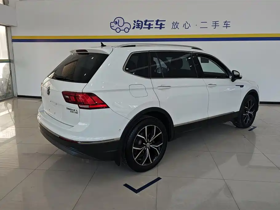 Volkswagen Tiguan L 2019 Facelift 330TSI Auto 2WD Smart Luxury China VI фото 3