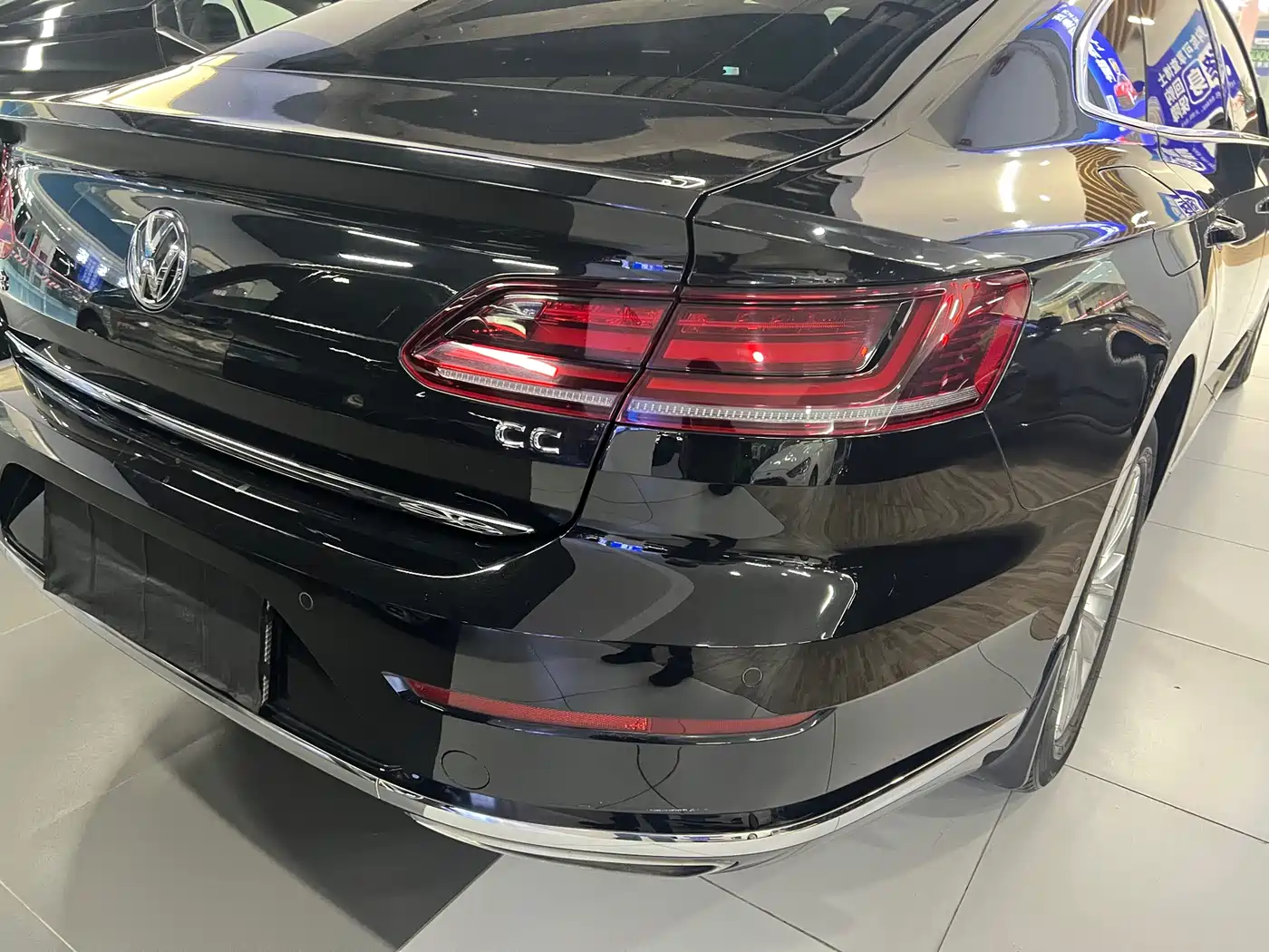 Volkswagen FAW-Volkswagen CC 2019 330TSI Charm Edition China VI фото 12