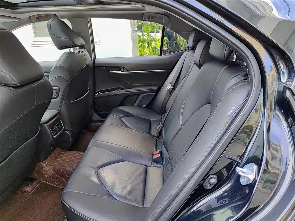 Toyota Camry 2021 2.5S Feng Shang Edition фото 8