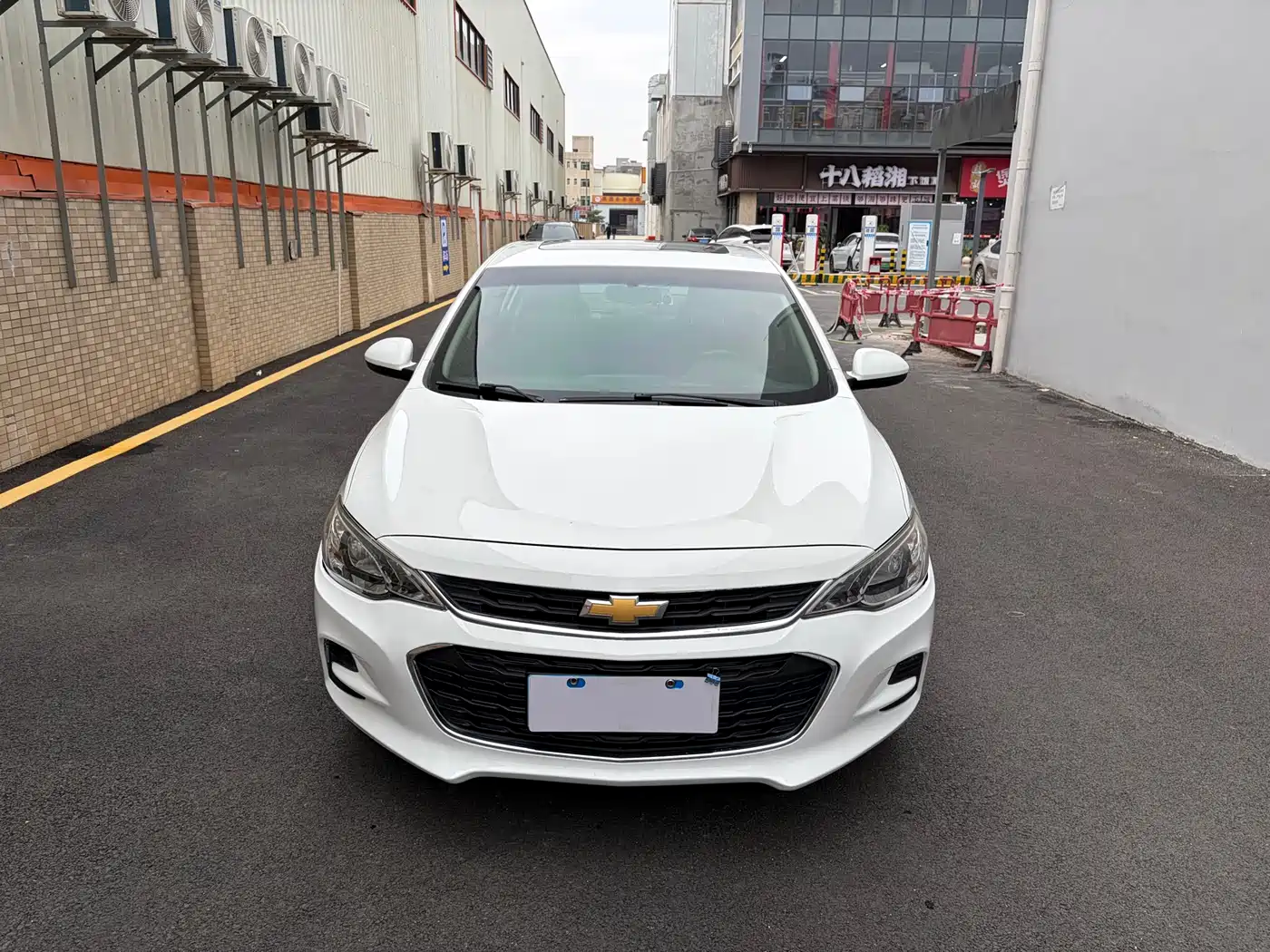 Chevrolet Cavalier 2018 320 Auto Enjoy Sunroof Edition фото 2