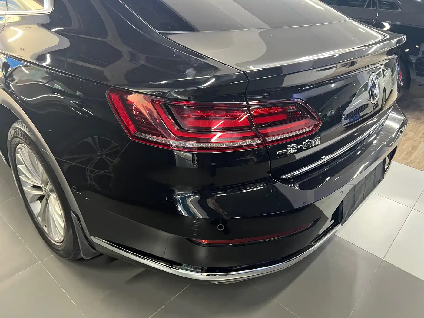 Volkswagen FAW-Volkswagen CC 2019 330TSI Charm Edition China VI фото 13