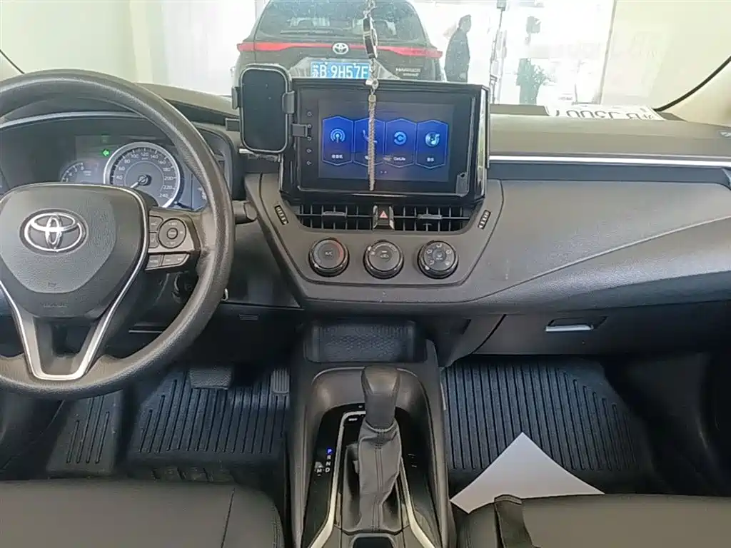 Toyota Corolla 2021 1.2T S-CVT Pioneer Edition фото 13