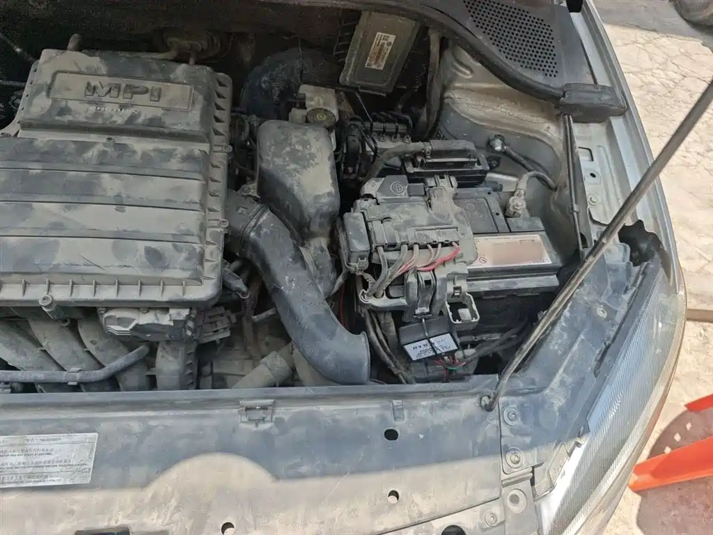 Volkswagen Jetta 2013 1.6L Automatic Comfort фото 24