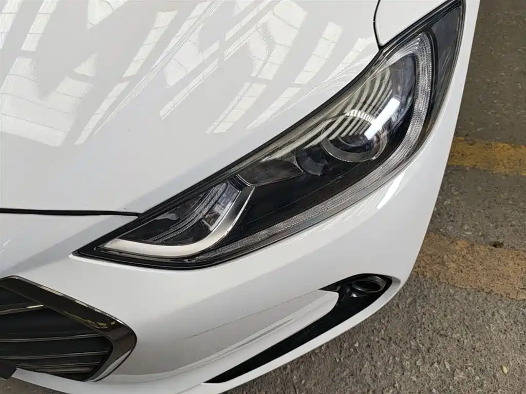 Hyundai Elantra 2019 1.4T Dual-clutch XuanDong·Vitality Type фото 17