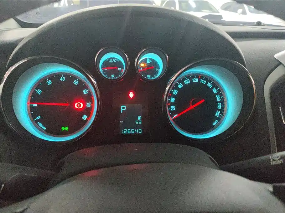 Buick Excelle 2014 XT 1.6L Automatic Fashion фото 14