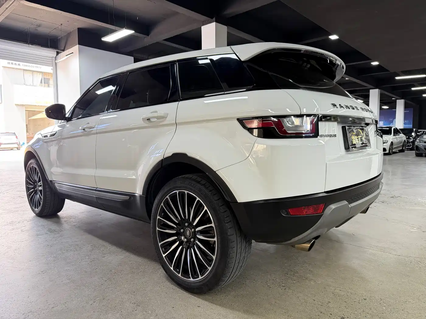 Land Rover Range Rover Evoque 2016 2.0T PURE Style фото 11